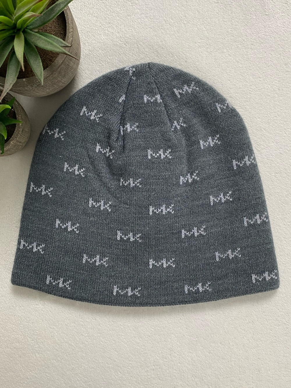 Michael Michael Kors Repeat Logo Reversible Beanie | Gray